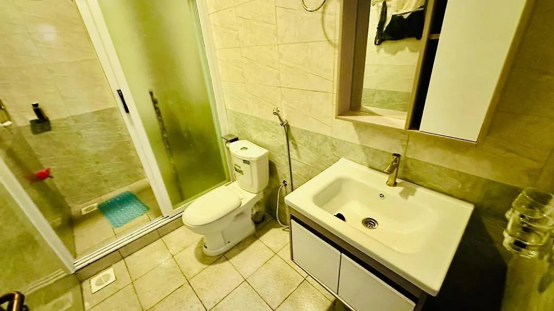 Serenity Luxury Naalya Kampala 0*,